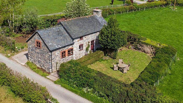 2 Bedroom Detached House For Sale In Cefn Coch, Llanrhaeadr Ym Mochnant, Oswestry, SY10