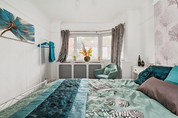 2 Bedroom Maisonette For Sale In Gainsford Road, Southampton, SO19