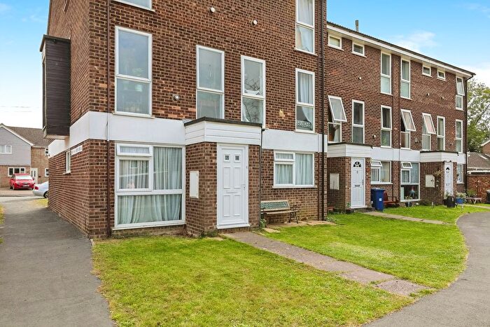 2 Bedroom Flat For Sale In Websters Way, Over, Cambridge, CB24