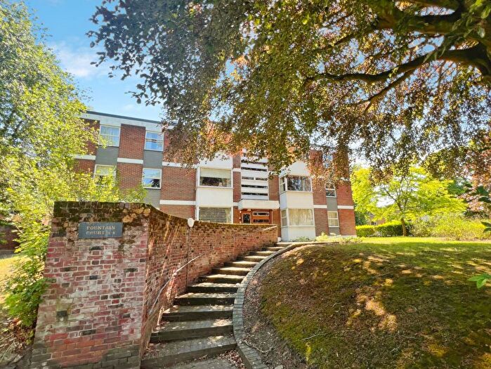 2 Bedroom Flat To Rent In Fountain Court, Ipswich Road, NR1