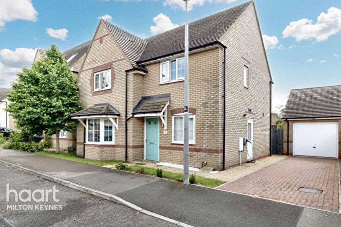 4 Bedroom Detached House For Sale In Maritime Way, Brooklands, MK10