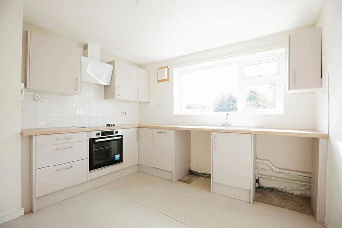 2 Bedroom Apartment To Rent In Warwick Place, Leamington Spa, CV32