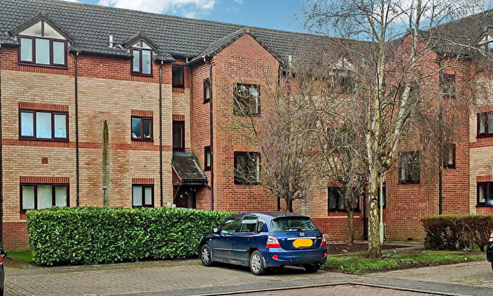 1 Bedroom Apartment To Rent In Broome Way, Banbury, Oxon, OX16