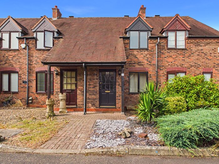 2 Bedroom Terraced House For Sale In Gardners Meadow, Bewdley, DY12