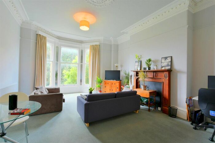 2 Bedroom Flat To Rent In Holgate Road, York, YO24