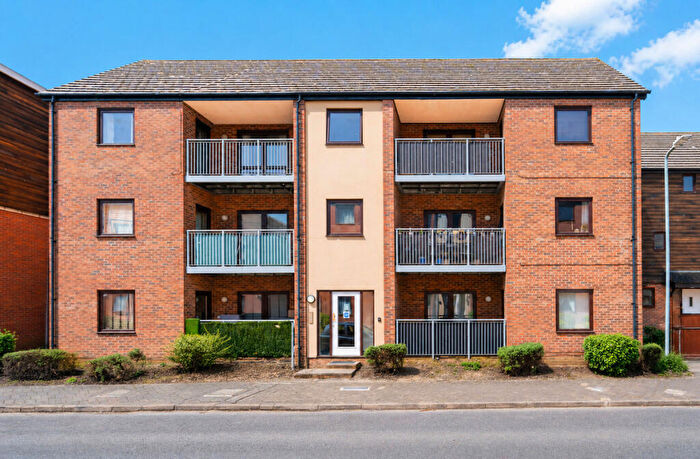1 Bedroom Flat To Rent In Swanwick Lane, Broughton, MK10
