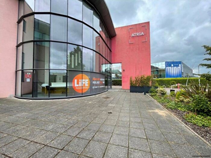 1 Bedroom Apartment For Sale In Flat Atria House, Bath Road, Slough, Buckinghamshire, SL1