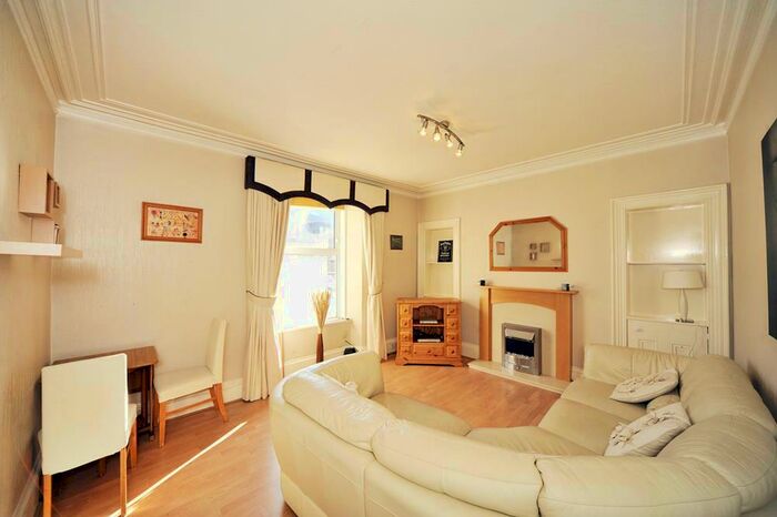 1 Bedroom Ground Flat To Rent In George Street, Aberdeen, AB25