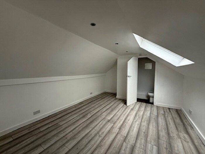 1 Bedroom Property To Rent In Canterbury Street, Gillingham, ME7