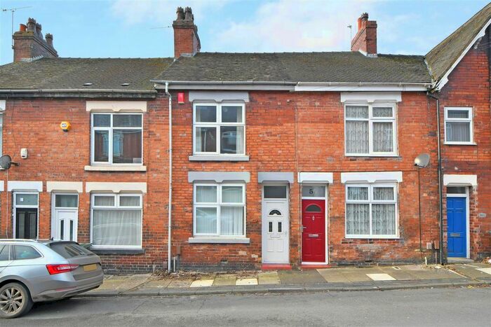 2 Bedroom Terraced House To Rent In Broomhill Street, Tunstall, Stoke-On-Trent, ST6
