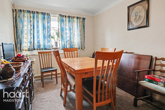 4 Bedroom Detached House For Sale In Horton Downs, Maidstone, ME15