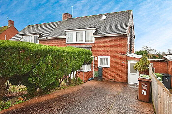 3 Bedroom Semi-Detached House For Sale In Newport Road, Countess Wear, Exeter, EX2