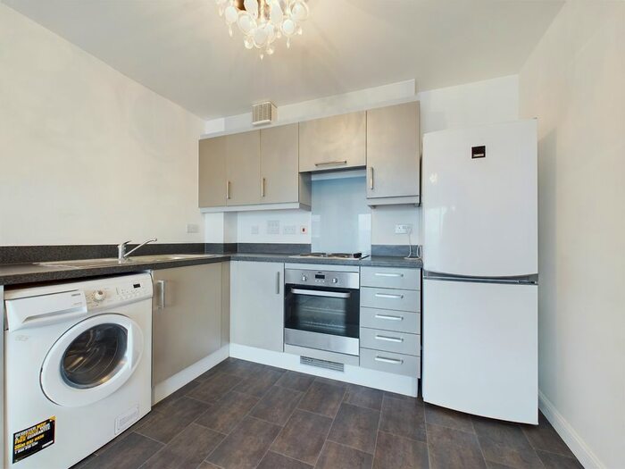 1 Bedroom Flat To Rent In Copper Quarter, Swansea, SA1