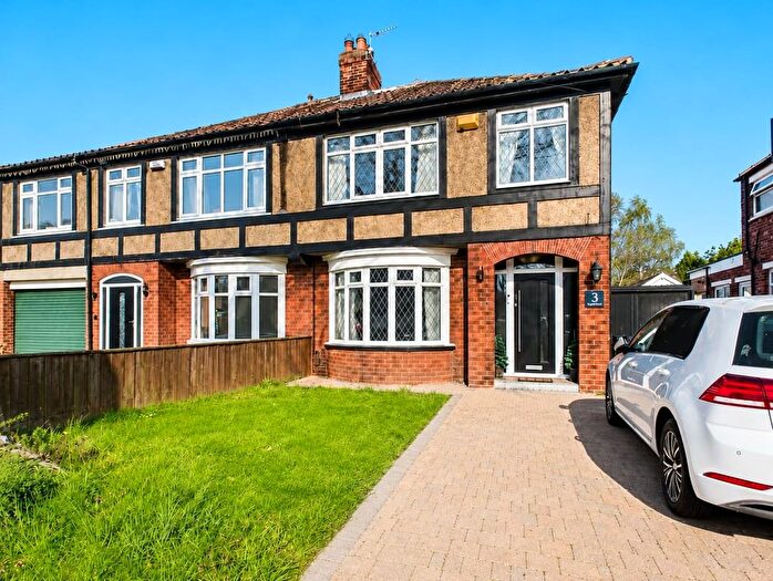 3 Bedroom Semi Detached House For Sale In Bewley Grove, Middlesbrough, TS5