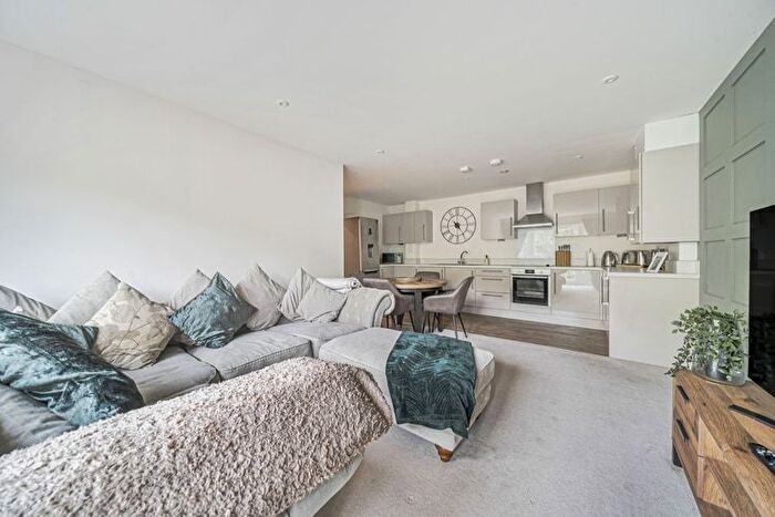 2 Bedroom Flat For Sale In Copeland House, Stevenage, Hertfordshire, SG1