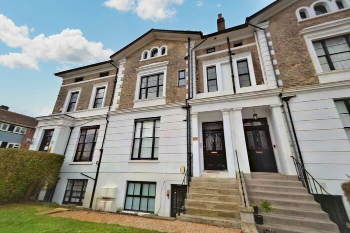 1 Bedroom Flat To Rent In Ewell Road, Surbiton, KT6