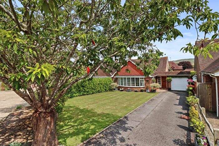 2 Bedroom Detached Bungalow For Sale In Smugglers Close, Alfriston, Polegate, BN26