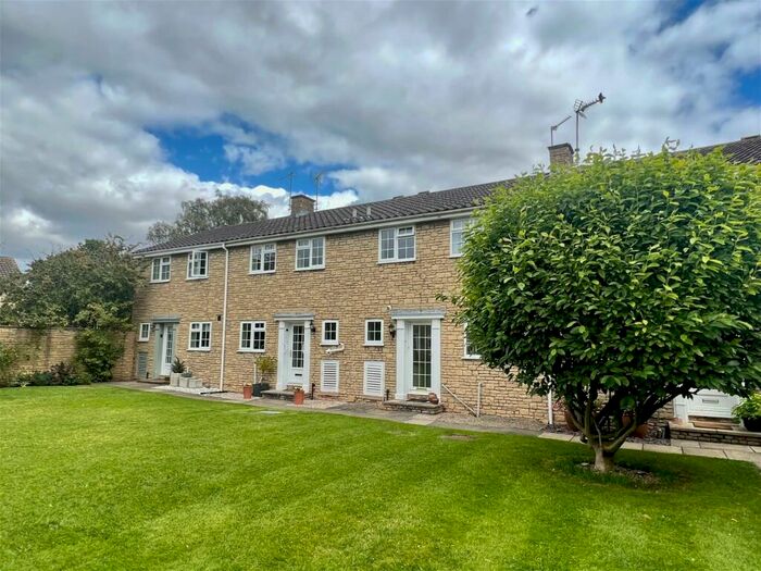 3 Bedroom Mews To Rent In Boston Spa, Boston Mews, LS23