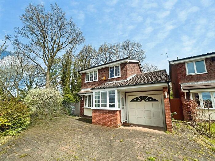 3 Bedroom Detached House To Rent In Annan Close, Congleton, CW12