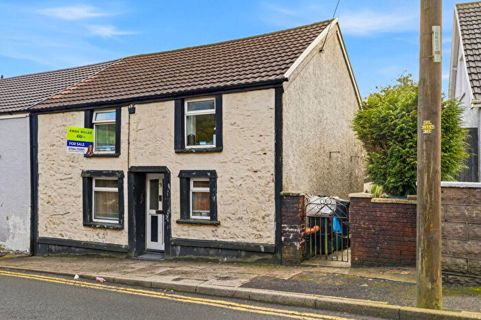 3 Bedroom Terraced House For Sale In St Lukes Road, Dukestown, NP22