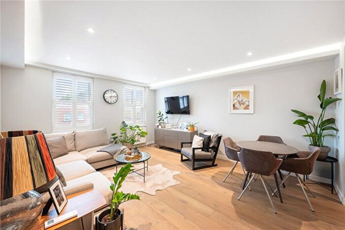 2 Bedroom Flat For Sale In Kingsland Road, London, E2