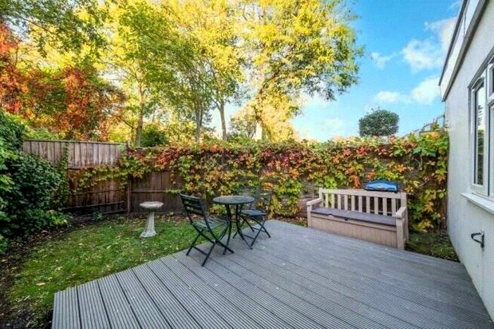 Studio To Rent In Aberdare Gardens, London, NW6