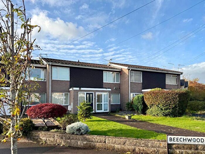 2 Bedroom Flat For Sale In Beechwood Drive, Penarth, CF64