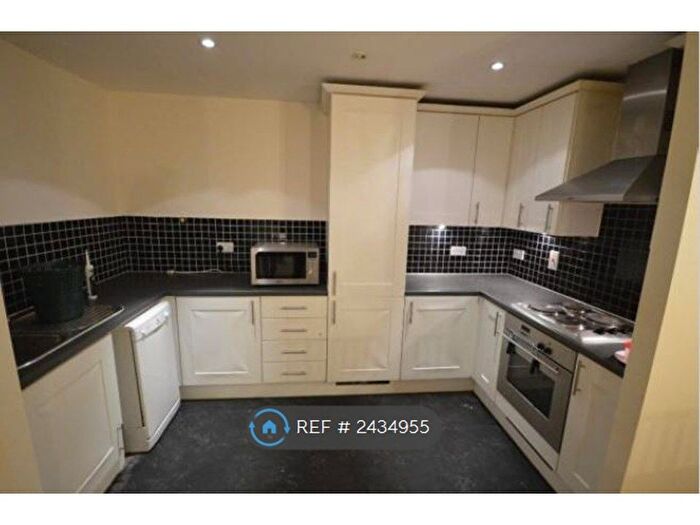 2 Bedroom Flat To Rent In The Odeon, Barking, IG11