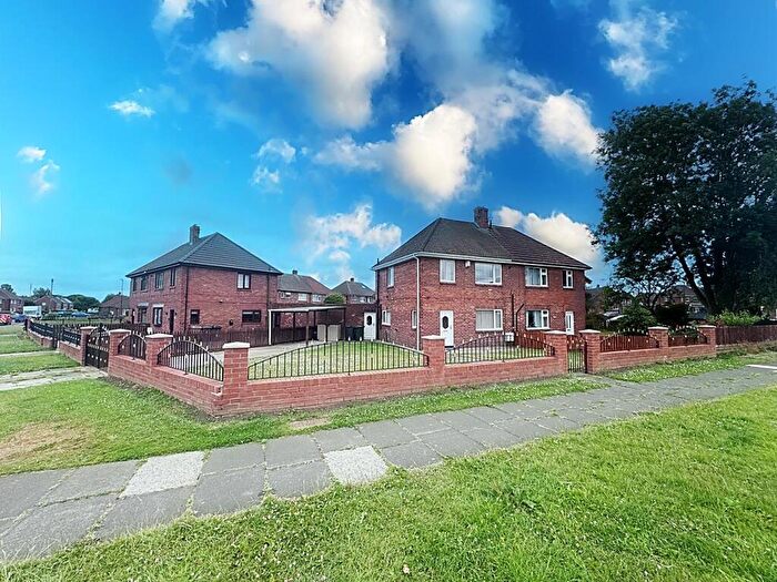 3 Bedroom Semi-Detached House For Sale In Craster Avenue, Shiremoor, Newcastle Upon Tyne, NE27