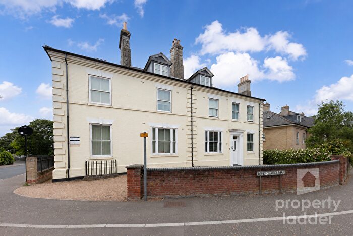 2 Bedroom Flat For Sale In Lower Clarence Road, Norwich, NR1