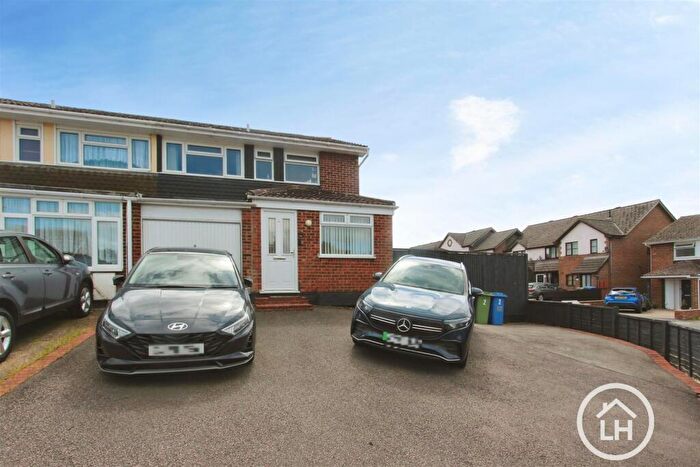 3 Bedroom House For Sale In Salisbury Close, Sittingbourne, ME10