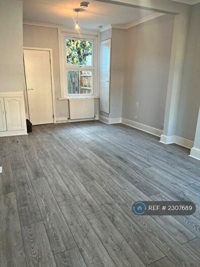 2 Bedroom Terraced House To Rent In Moselle Avenue, London, N22