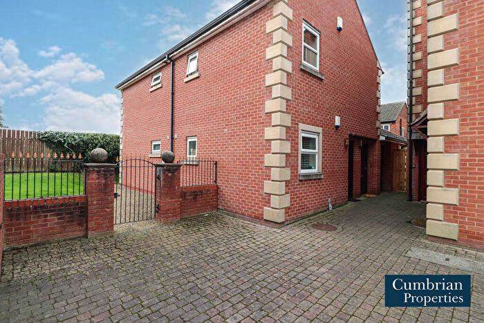 2 Bedroom Flat For Sale In Howard Court, Carlisle, CA2