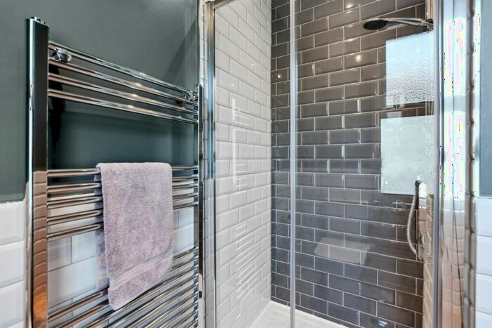1 Bedroom Terraced House To Rent In Bedroom Terraced House In Southend On Sea, SS1
