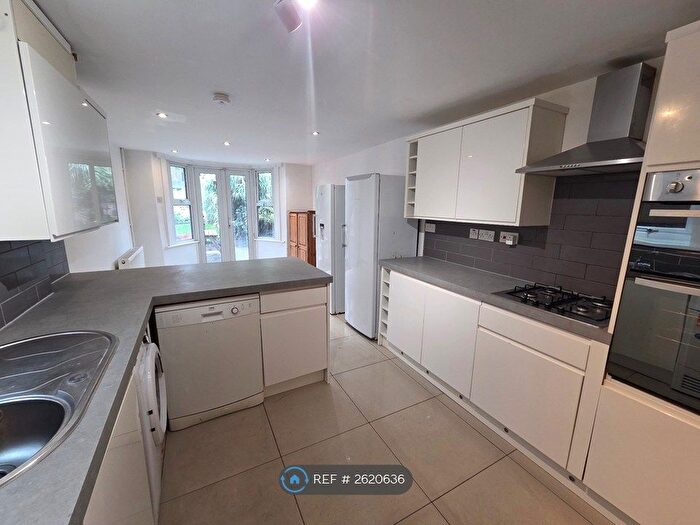 4 Bedroom Terraced House To Rent In Elcot Avenue, London, SE15