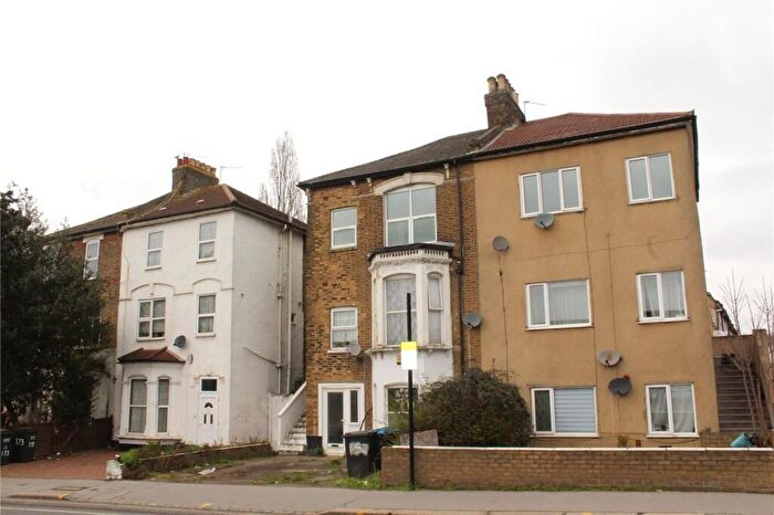 2 Bedroom Flat To Rent In Selhurst Road, London, SE25