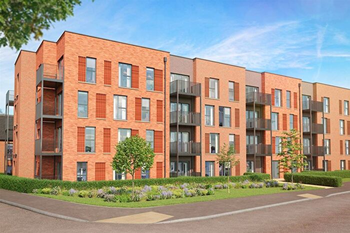 2 Bedroom Flat For Sale In Montem Square, Montem Lane, Slough, SL1