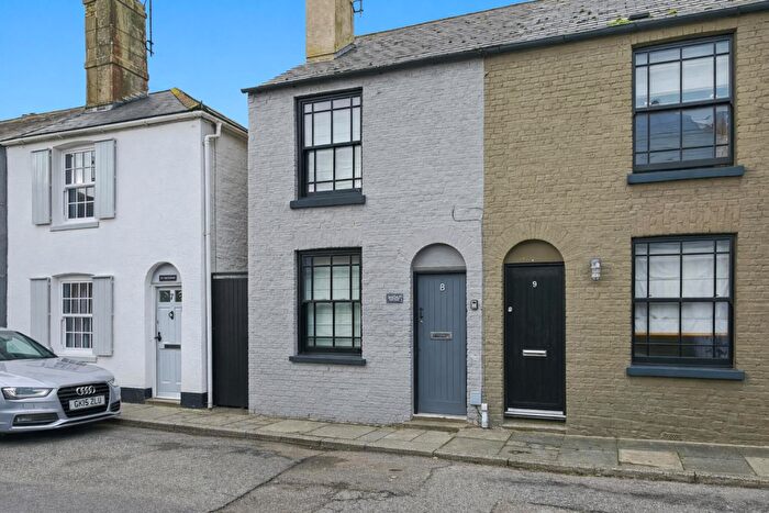 2 Bedroom Property For Sale In York Road, Walmer, CT14