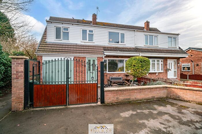 4 Bedroom Semi-Detached House For Sale In Bedford Close, North Anston, Sheffield, S25
