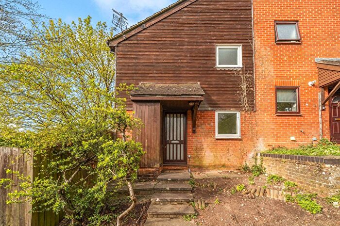 1 Bedroom End Of Terrace House To Rent In Lowden Close, Winchester, SO22