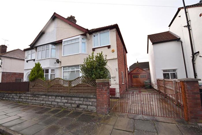 3 Bedroom Semi-Detached House To Rent In Moorcroft Road, Wallasey, CH45