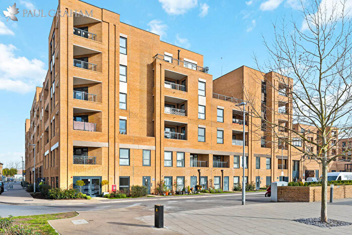 2 Bedroom Flat For Sale In London Road, Hackbridge, SM6