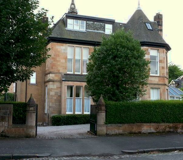 1 Bedroom Flat To Rent In Leslie Road, Pollokshields, G41