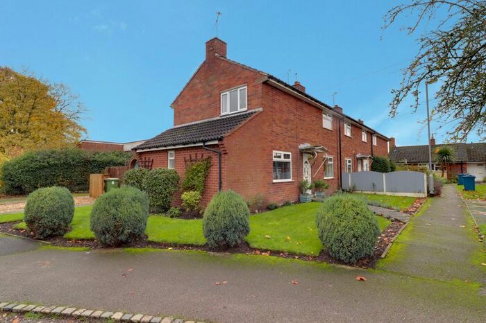 3 Bedroom End Of Terrace House To Rent In Spencer Close, Weston, Stafford, ST18