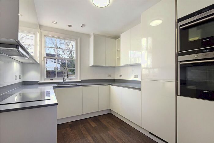 3 Bedroom Property To Rent In Brooksby Street, Barnsbury, Islington, London, N1