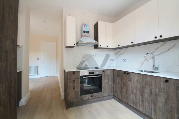 1 Bedroom Flat To Rent In Crouch Hill, London, N8