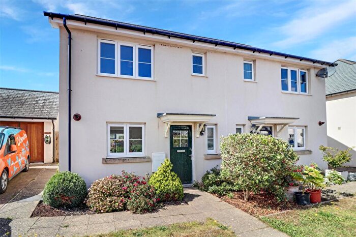 3 Bedroom Semi-Detached House For Sale In Papaver Close, Fremington, Barnstaple, Devon, EX31