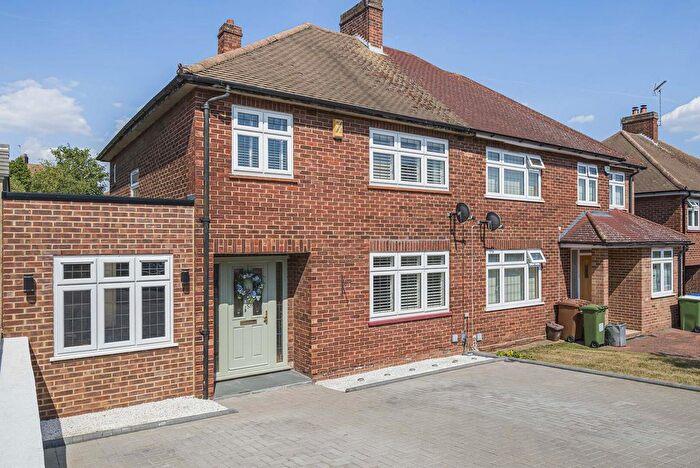 3 Bedroom Property For Sale In Brookdale Road, Bexley, DA5
