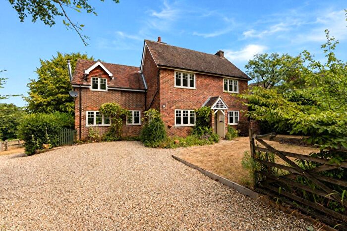 4 Bedroom Detached House For Sale In Green Lane, Churt, Farnham, Surrey, GU10