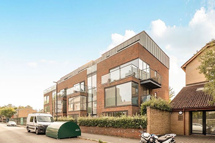 Studio For Sale In Hillyard Street, Oval, SW9